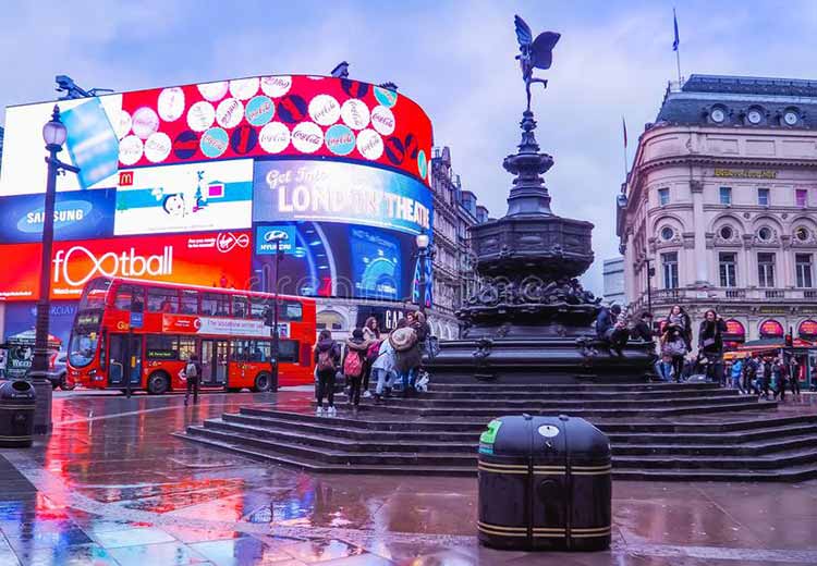 Piccadilly Circus