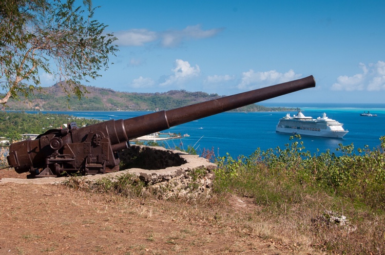 Cannon #2 on Bora Bora Island