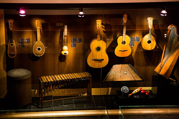 Musical Instrument Museum (Mim)