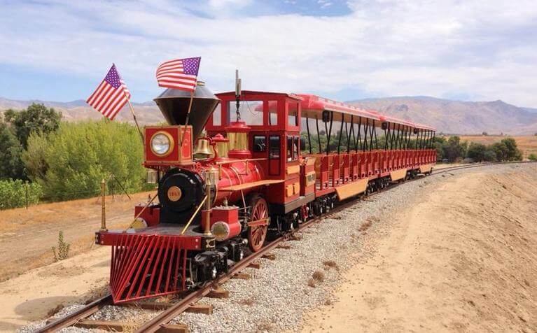 Things to See Near Me: California Area Living Museum