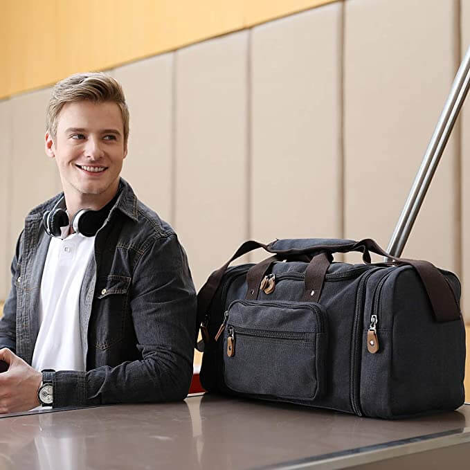 20 Best Duffel Bags For Travel [Men & Women] 2022
