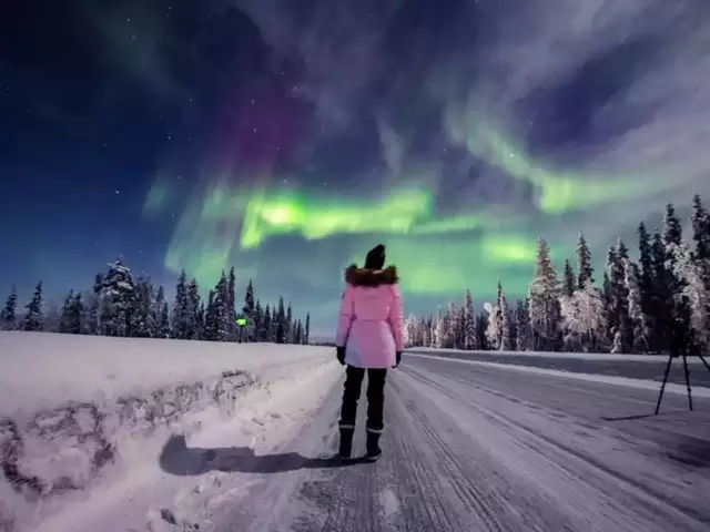 Experience Northern Lights In Iceland