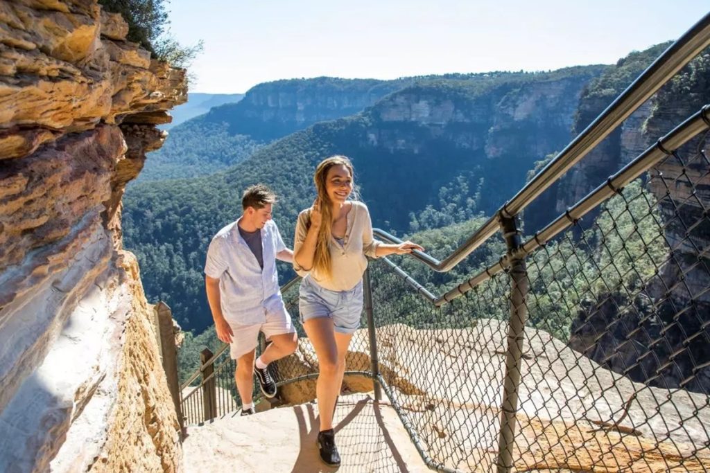 Hike Along the Blue Mountains