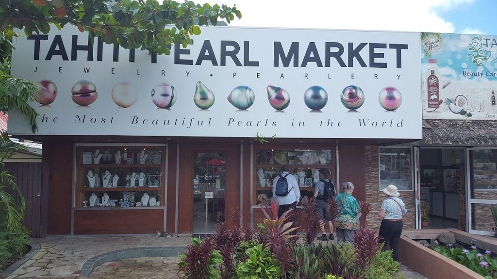 Explore Tahiti Pearl Market
