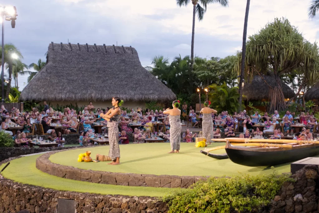 Old Lahaina Luau dance